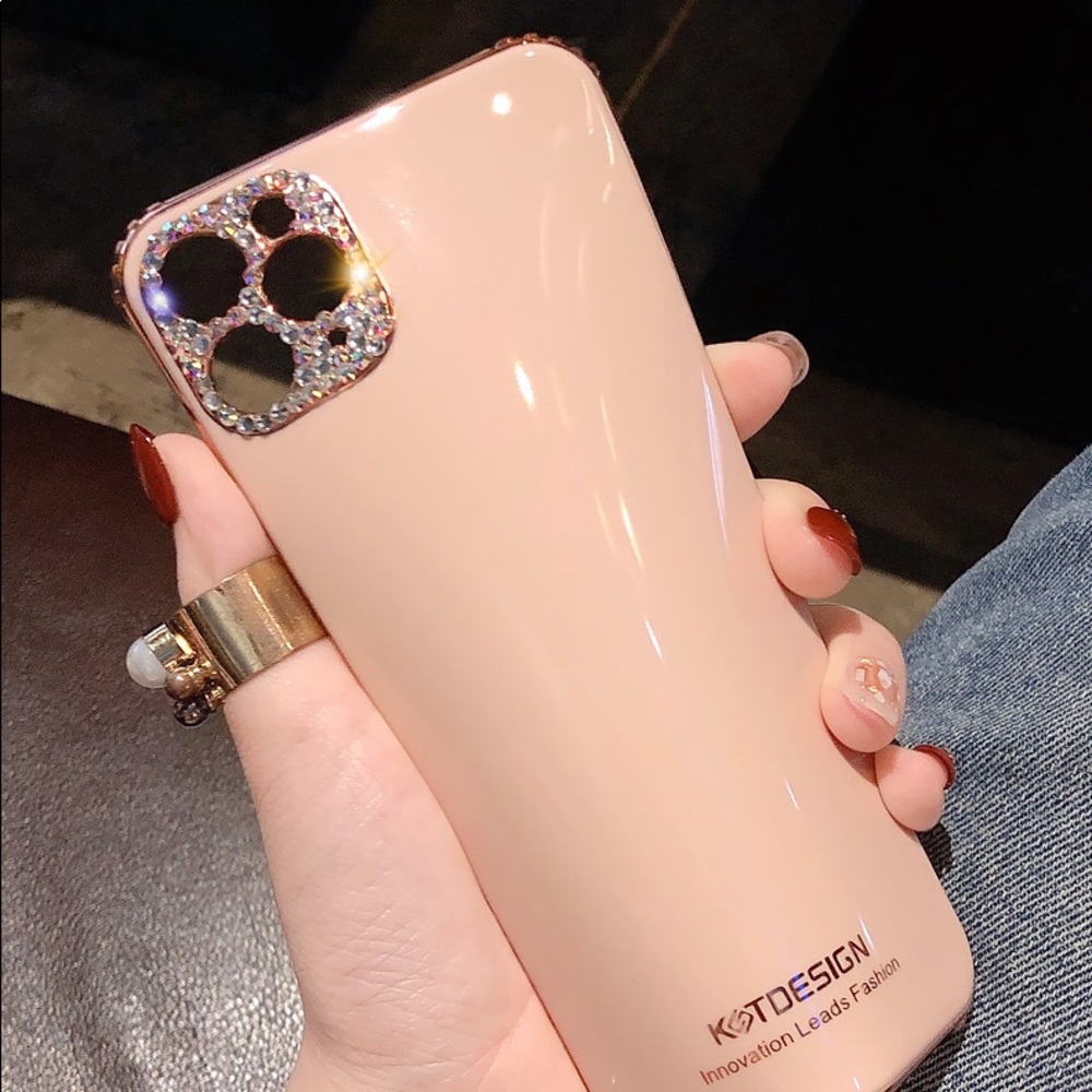iPhone case - Picture 2 of 2